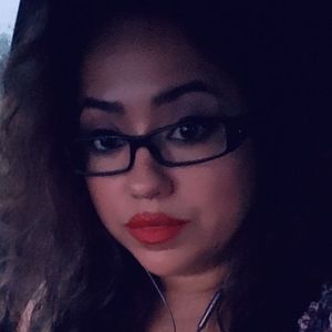 Meet your Posher, Jennie